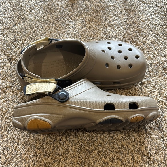 Crocs Tan Clogs - Picture 4 of 6